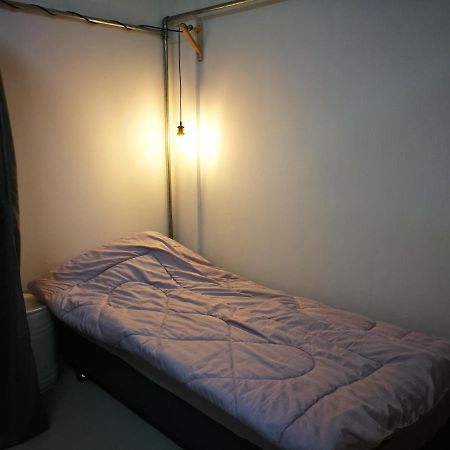 Pak Chong More Hostel Bagian luar foto